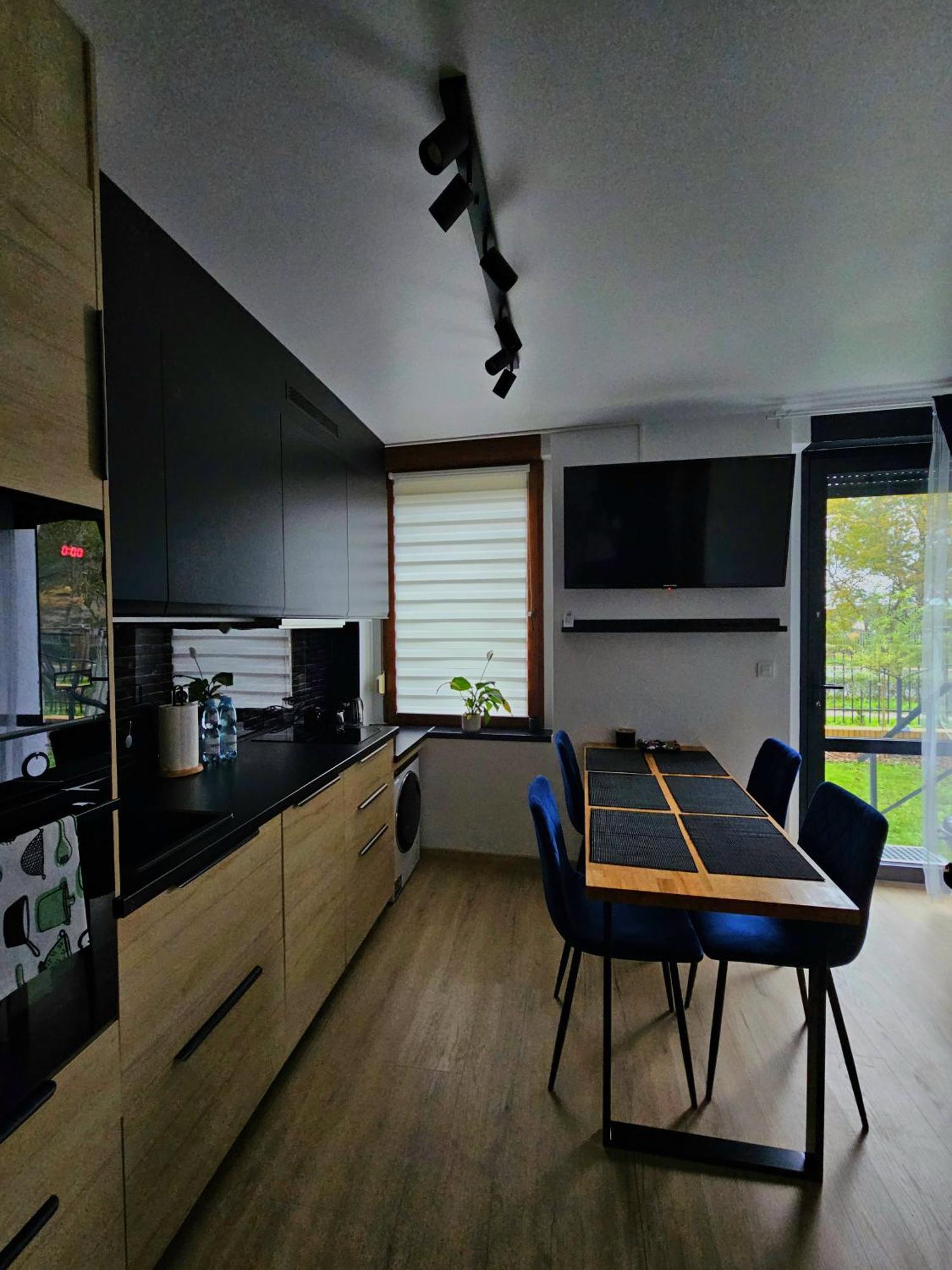Apartament Radiostacja III Z Ogrodkiem, Parking Free Hlivice Exteriér fotografie